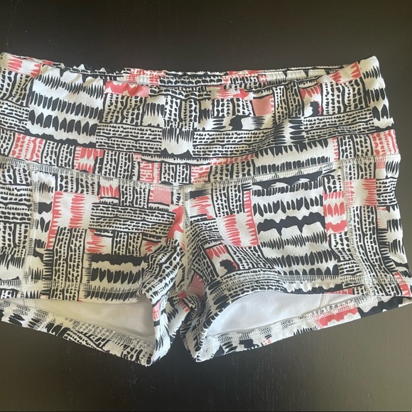 Fleo Low Rise Contour - Picture 2 of 3